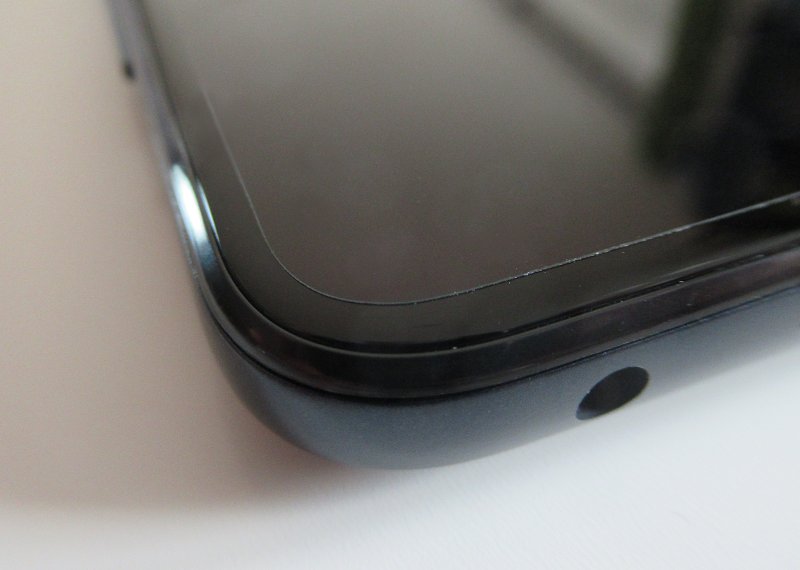 Screen protector, right edge