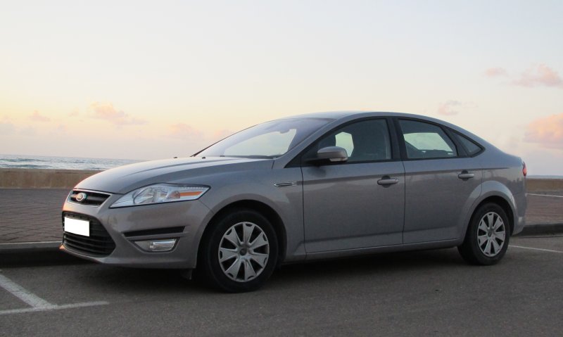 Front side view, low