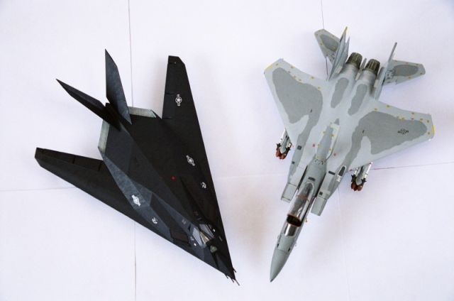 F-117 comparison with F-15 2