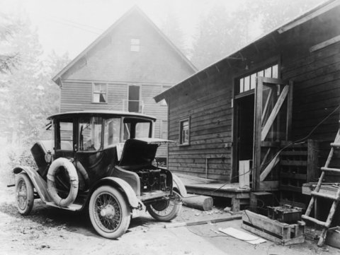 Old electric car